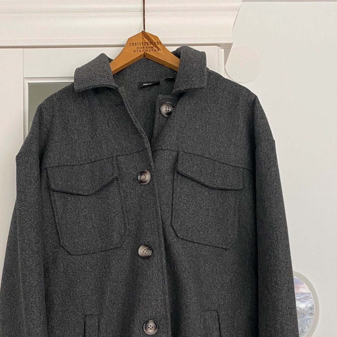 Grå shacket/kappa strl. M - 90