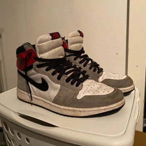 Jordan 1 - Storlek 44, köparen står för frakt 