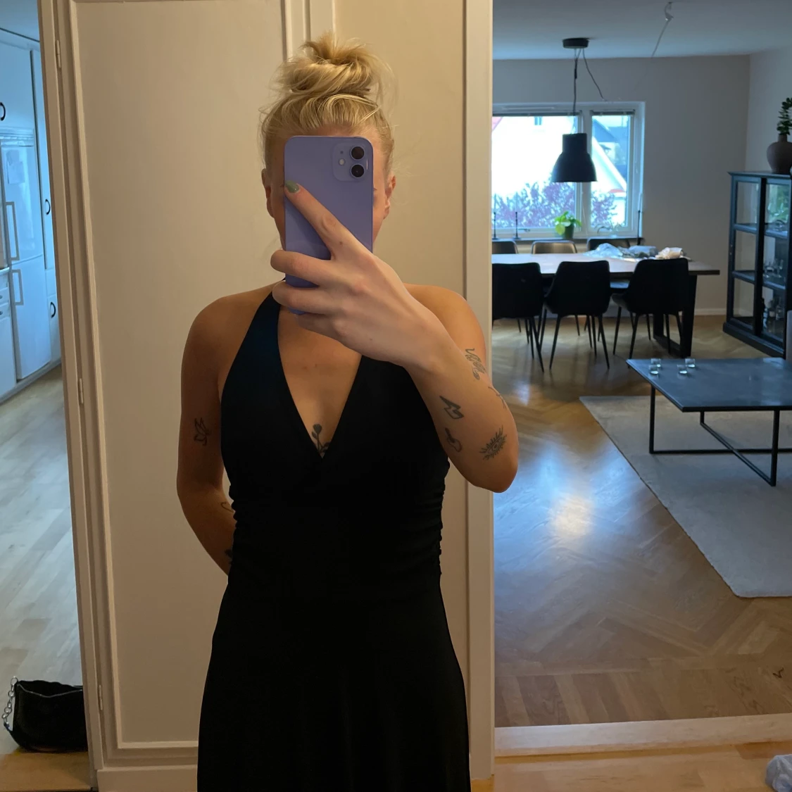 Klänning med halterneck🤎 - 90