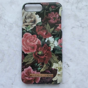 Ideal of sweden skal - Till iPhone 8 Plus eller 7 plus