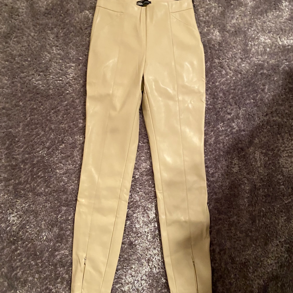 Beiga läderbyxor - 90