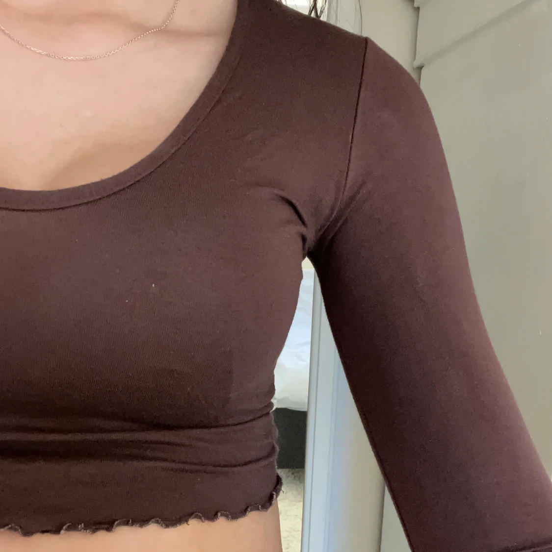 Långärmad brun tröja - 90