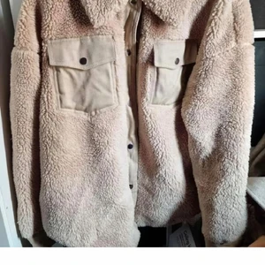 Jacka teddy - Mysigt jacka. Storlek 36/38