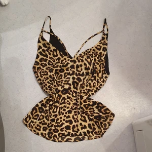 Ny leopard topp - Matcherar med allt och passar till allt