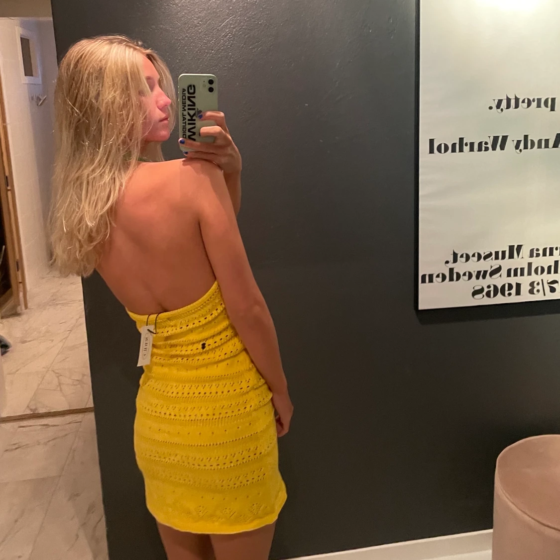 stickad klänning - 90