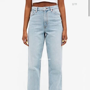 Svin snygga jeans ifrån monki - Svin snygga raka jeans ifrån monki, passar perfekt på mig som är 163