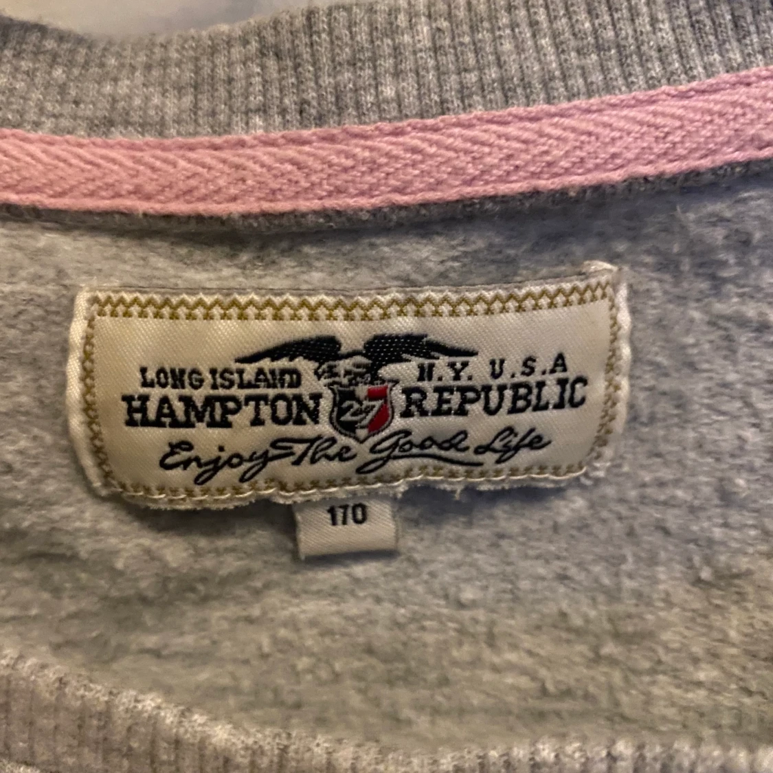 Hampton sweatshirt! - 91