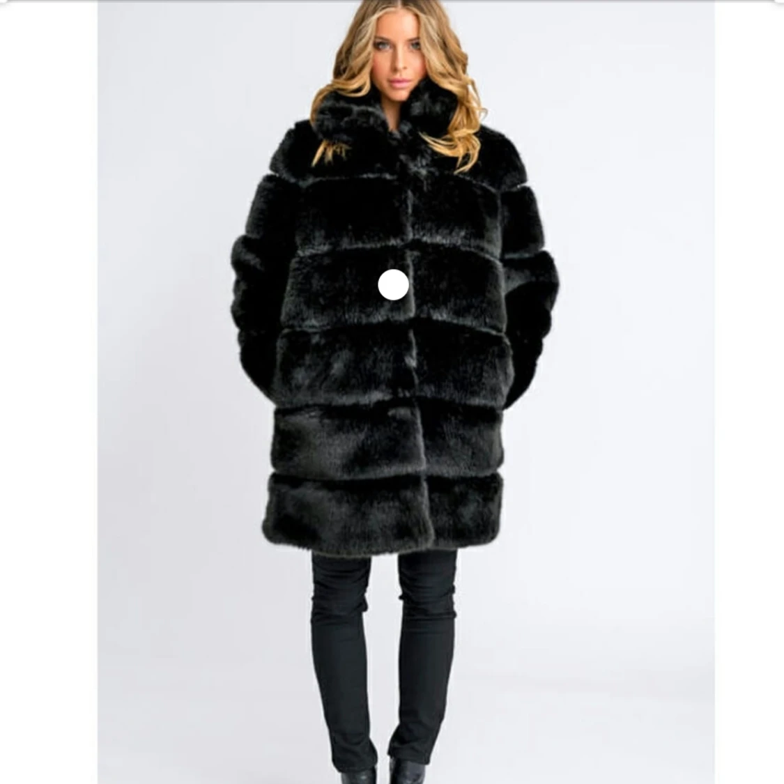 JOFAMA pälsjacka - storlek S 900 kr