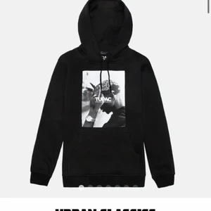 Tupac hoodie  - Andvänt 2 gånger 