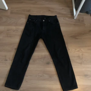 Weekdat Barrel Jeans - Använd flertal gånger, men otroligt bra skick 8/10