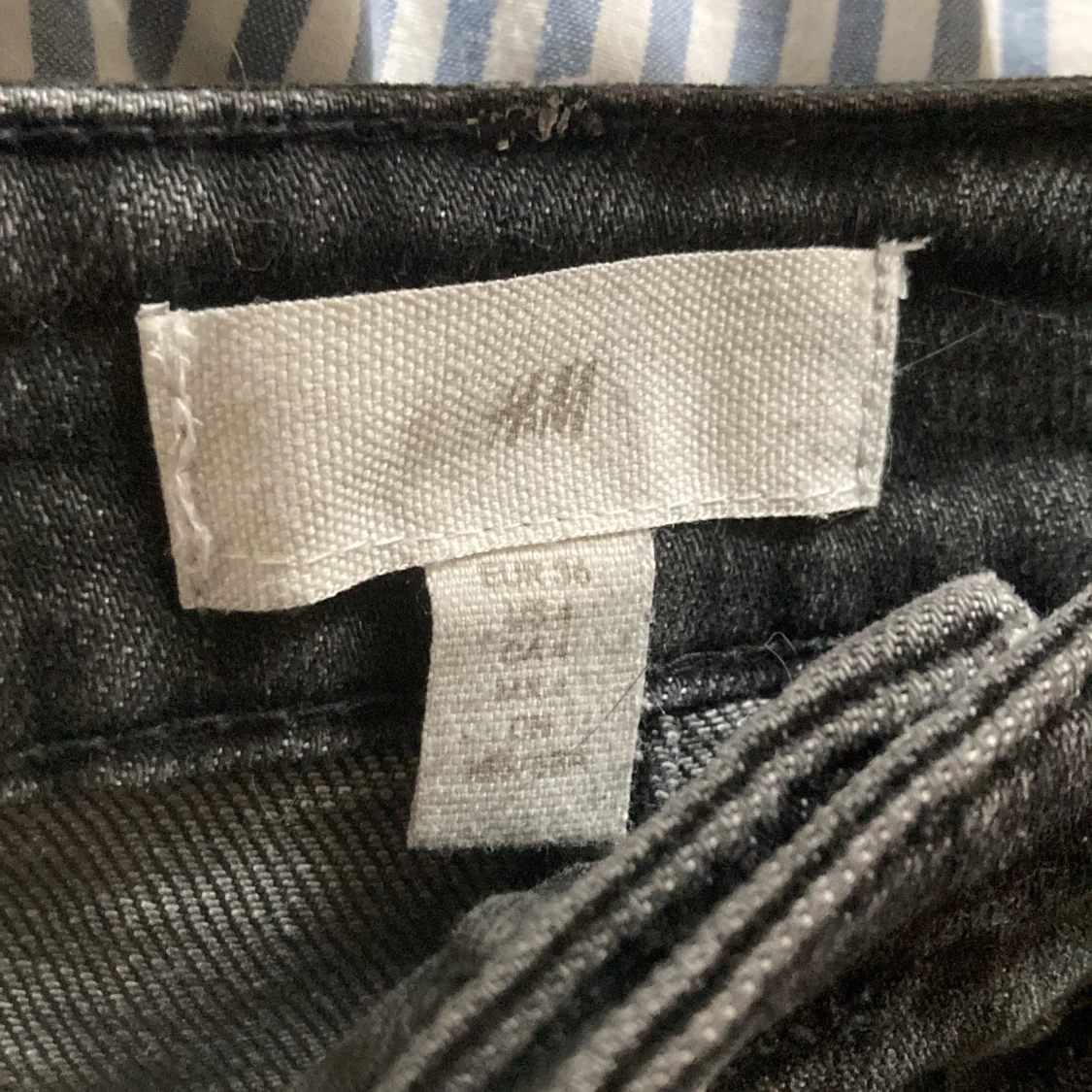 H&M Svarta Jeans - 91