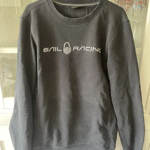 Hoodie - Svart hoodie