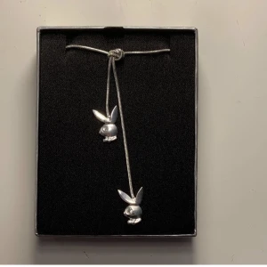 Playboy halsband - Säljer detta fina Playboy halsband, aldrig använt 