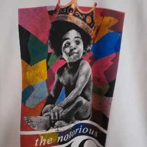 Grym tröja Notorious B.I.G strl M - Legend of hiphop grym tröja strl M . Använd 2ggr och i absolut toppskick, köptes för ca900kr 