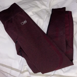 ICIW tights  - Använda fåtal gånger super bra skick!🥰