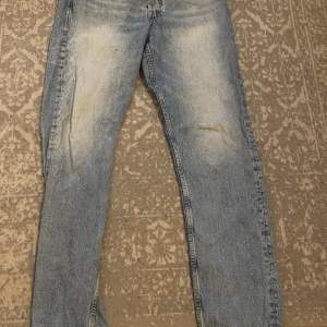 Fina regular fit jeans från Jack & Jones i storlek 34/34, nypris ca 500kr