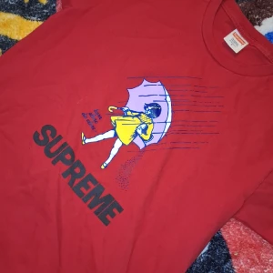 Supreme - Har haft runt 1 vecka. Bara testad. Kan också tänka på att sänka pris 1,1 kan också skicka fler bilder 
