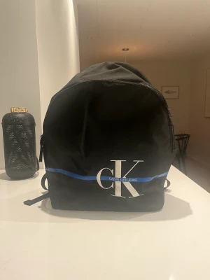 Calvin Klein ryggsäck - Oanvänd ryggsäck med lapptoppficka