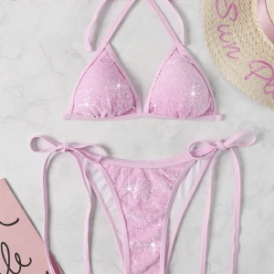 Glittrig bikini storlek S - Jätte fin och glittrig i verkligheten, inte ens testad. Storlek S 50kr