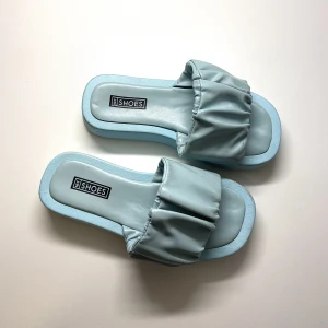 Sandaler - De perfekta sommarsandalerna!  Storlek 37. Sparsamt använda. 💙