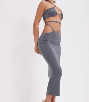 Grå set - strorlek 34  - Grå det från Nelly i storlek 34 