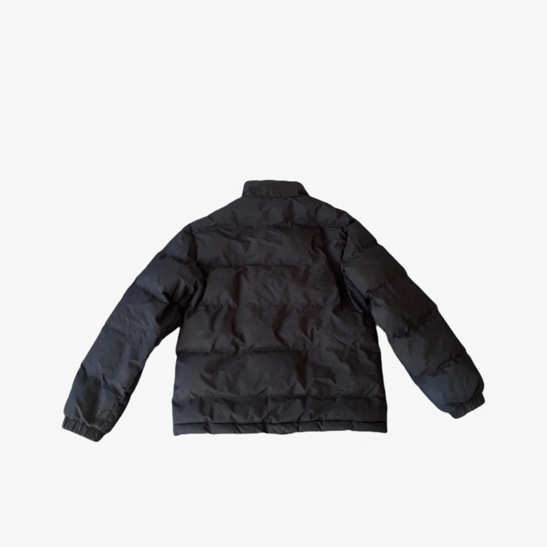 Svart dunjacka  - 90