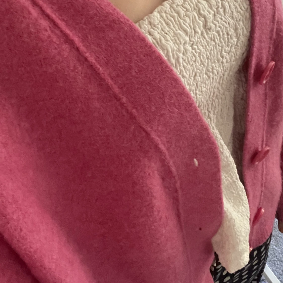 Jättefin rosa kofta från Arket - 91