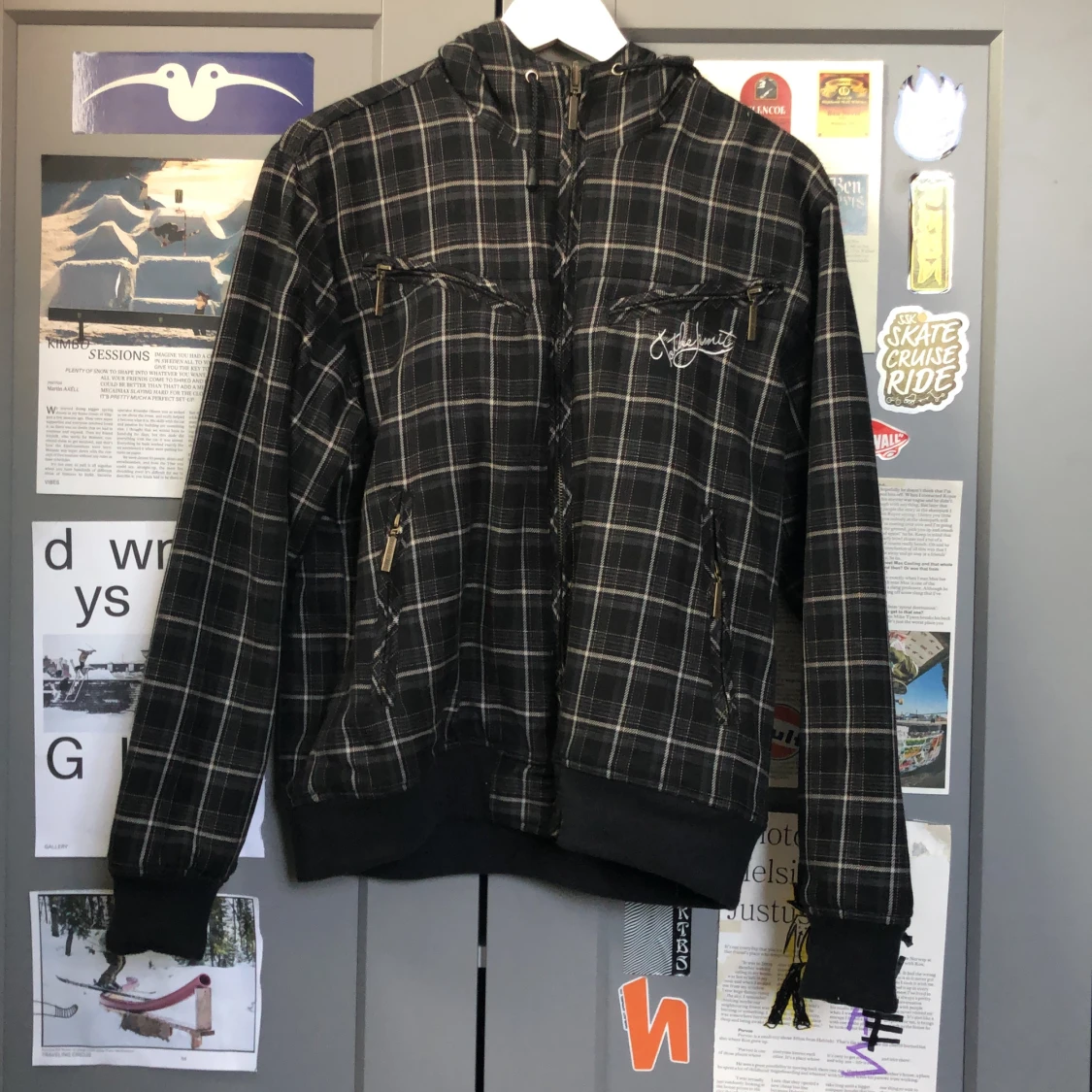 invertable hoodie - 90