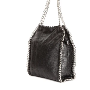 Tiamo väska - Säljer denna Tiamo väskan då den inte kommer till någon användning. Är som ny. Ny pris 600 säljer för 250+frakt💗