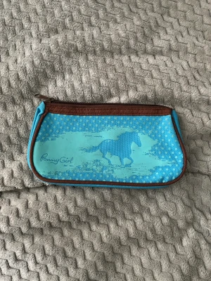 Pennskrin - Olika pennskrin alla i fint skick, antingen en för 15 eller alla för 30kr 