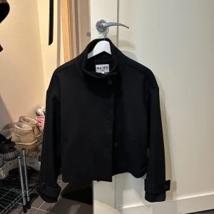 Jacka från Na-kd - Ny skick! Köparen står för frakten!