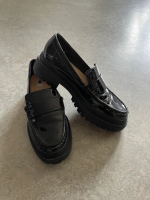 Loafers  - Helt oanvända loafers True to size 