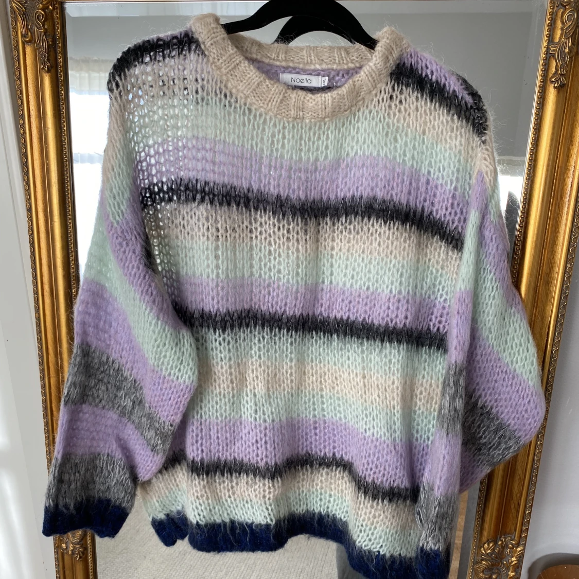 Stickad tröja  - 91