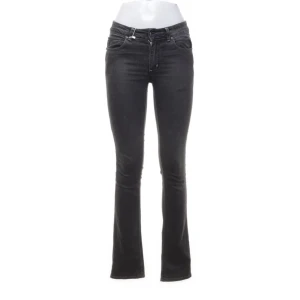 Acne jeans - Köpte dessa acne jeans för ett tag sen på Sellpy men dom är tyvär för små för mig! 