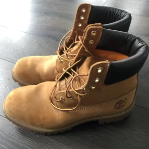 Timberland - Kängor från Timberland, stl 8,5. Fint skick.