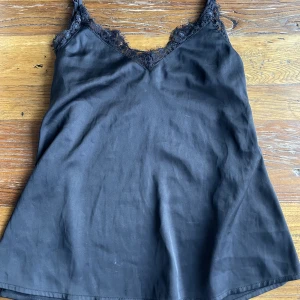 Svart nattlinne  - Jättebra skick 