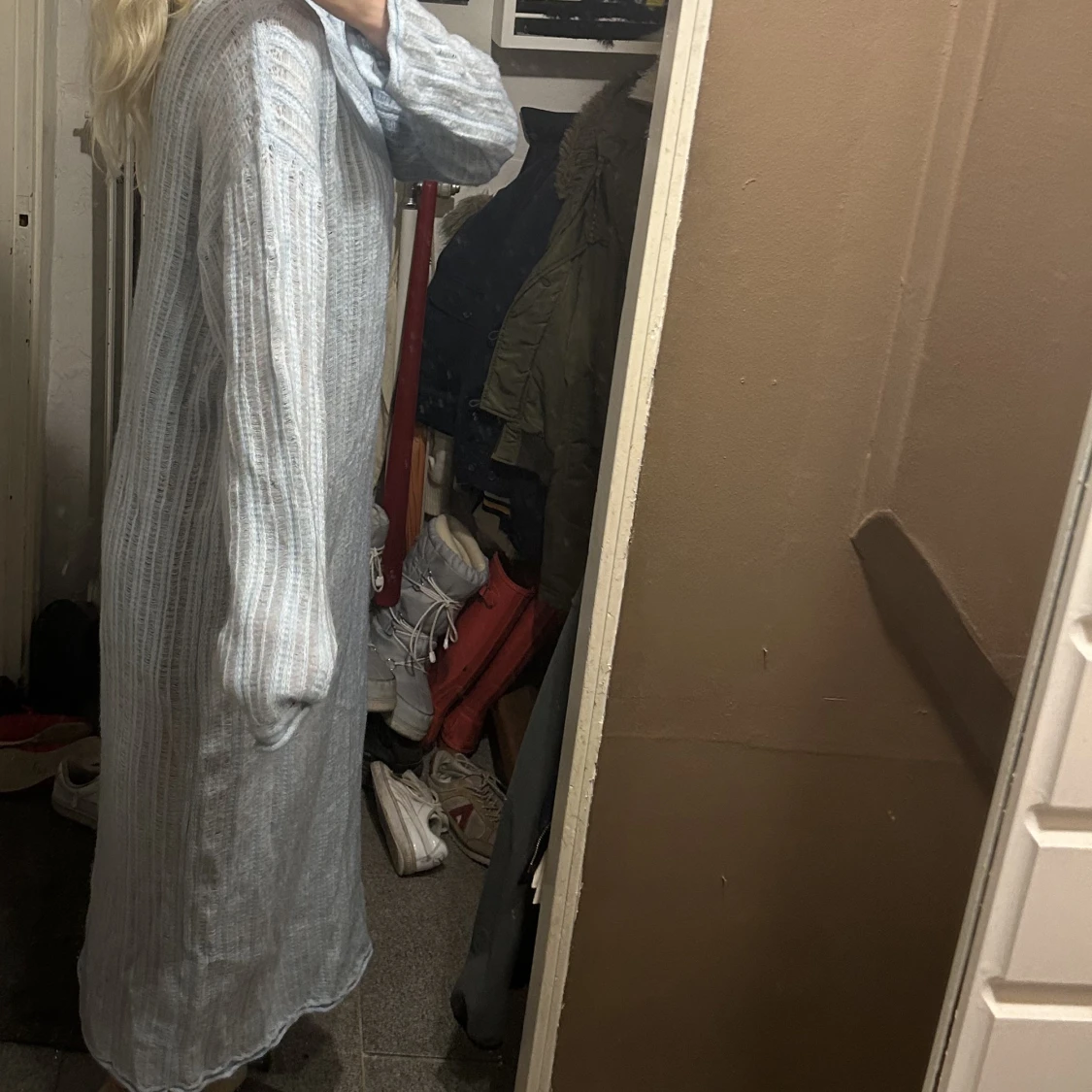 stickad långklänning - 90