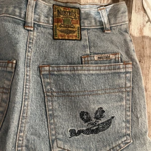 Jeans Kjol - As snygg jeans kjol i jättebra skick säljer PGA är för liten för mig. 