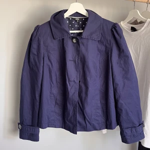 Kappa/ trenchcoat  - Bra skick! Köpt på zalando preowned