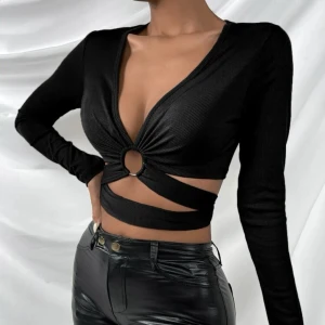 Långärmad crop top - Oanvänd  Justerbar med knyt
