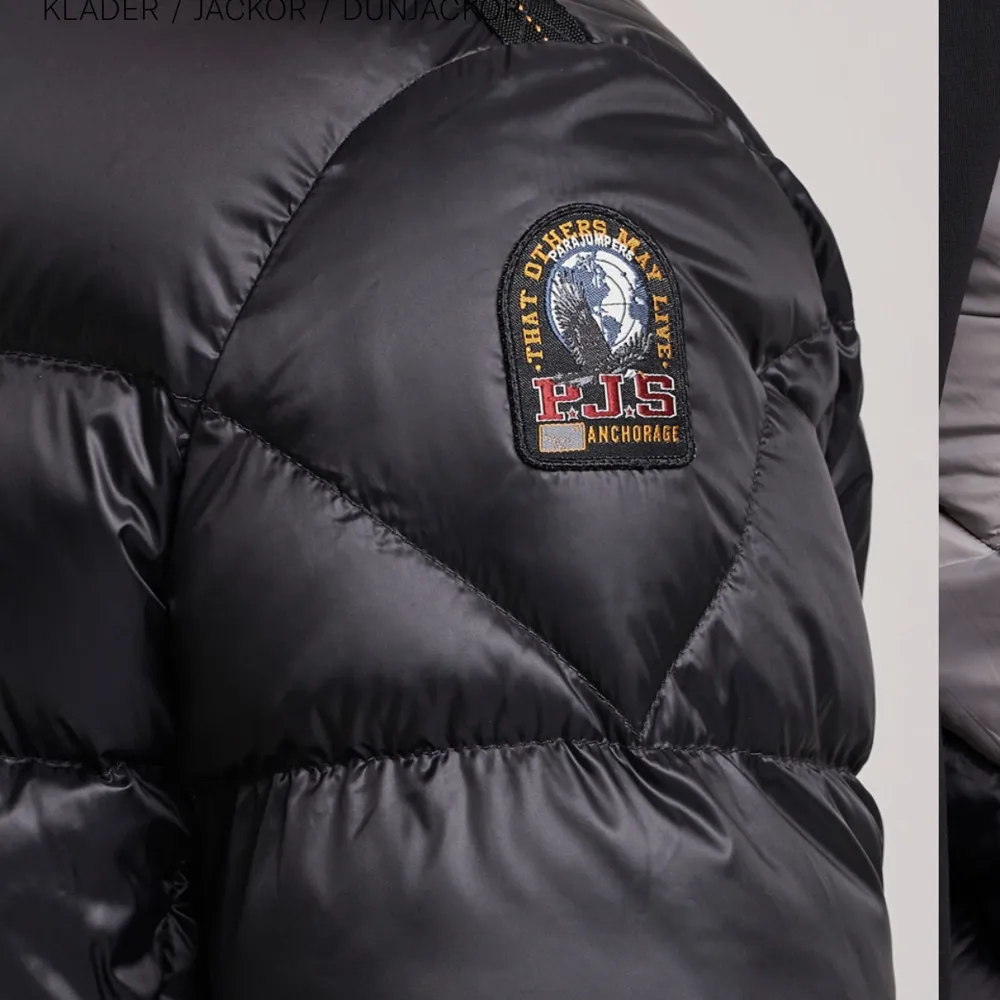 Parajumpers Pharell Sheen jacka i storlek 56 XL. Köptes förra vintern men är nästintill oanvänd. Nypris: 6699kr.. Jackor.