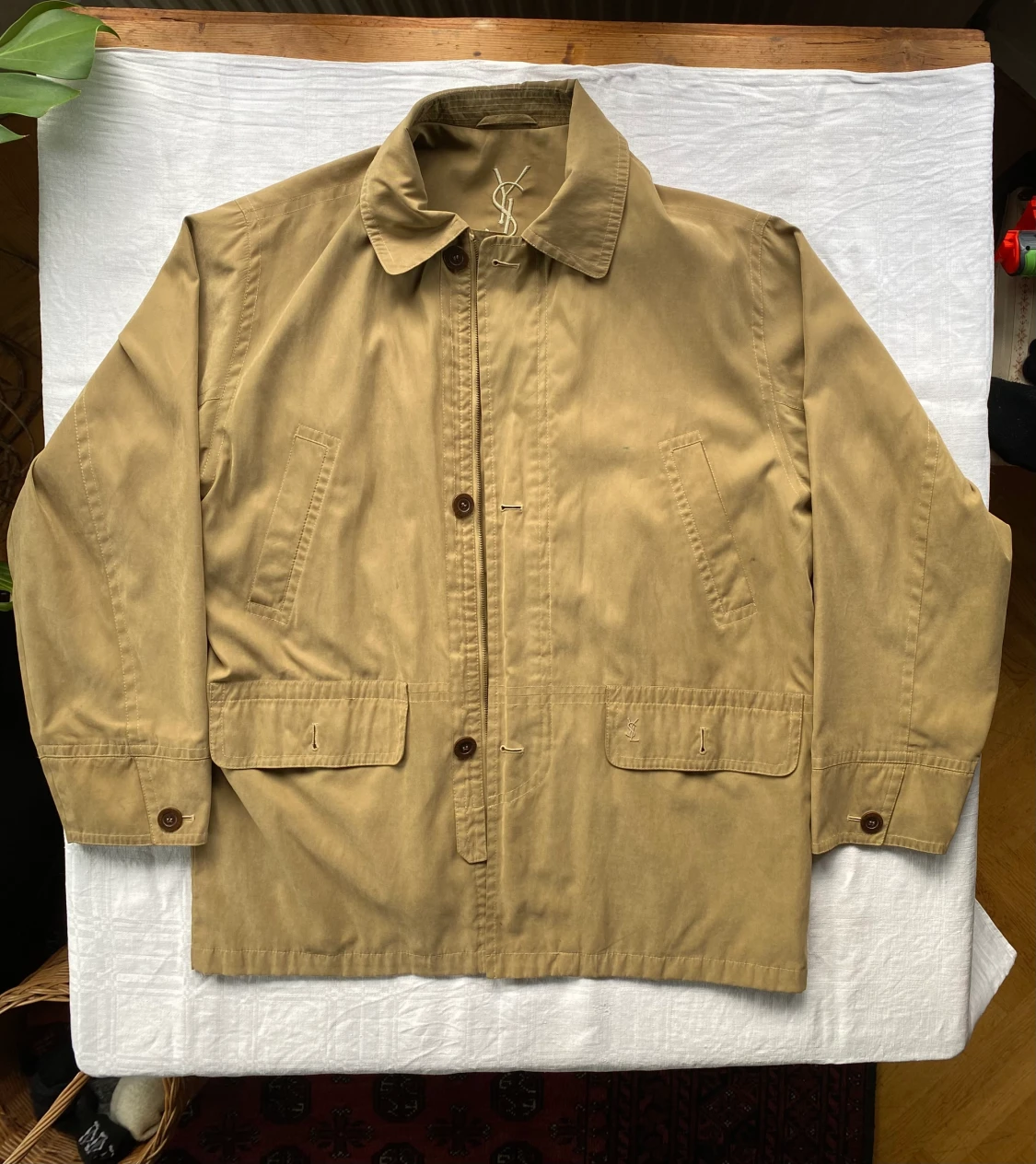 YSL treanch coat  - 90