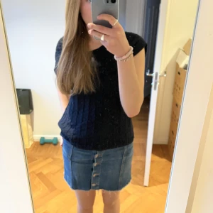 Jeanskjol - Jeanskjol från Gina Tricot  Superfint skick