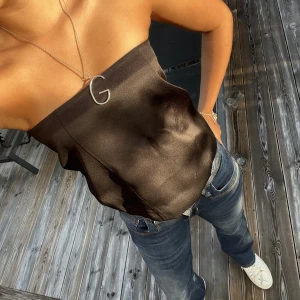 Kostymkjol - Supersnygg kostym kjol som är minst lika fin som en topp! Passar till allt! Nypris 499