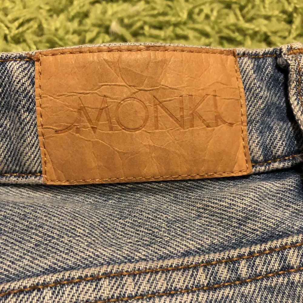 Ett par MONKL jeans i storlek 28🫶. Jeans & Byxor.