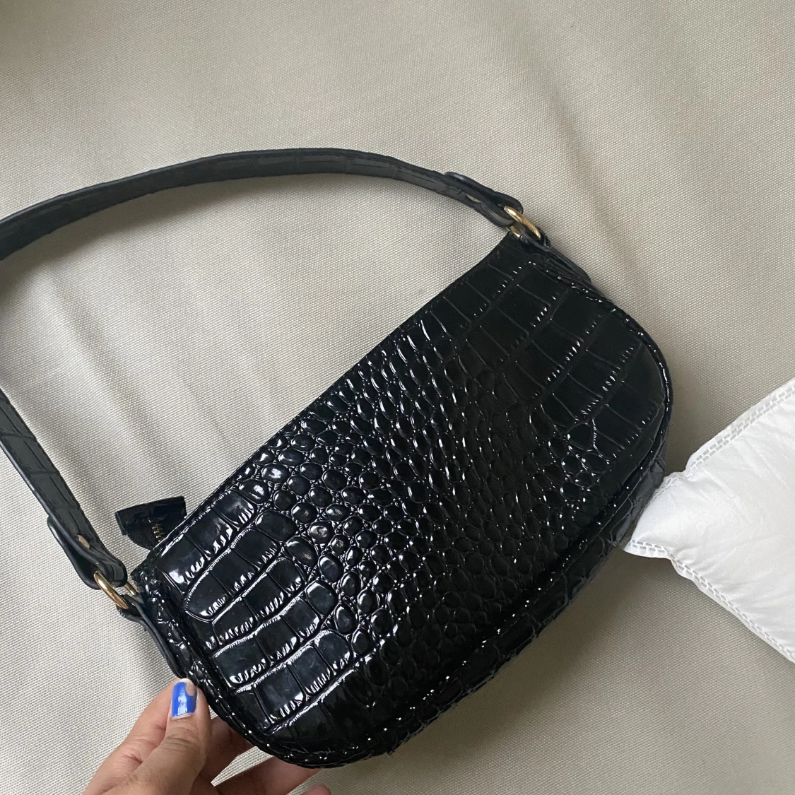 Svart väska  - 90