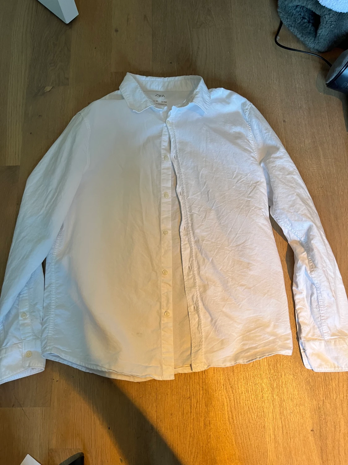 Vit linne skjorta  - 90