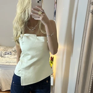 Topp - Skit snygg fest topp i siden från zara😍😍