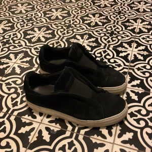 AXEL ARIGATO CLEAN 360 LACELESS SNEAKERS - Skick 7/10  Köpta på Axel arigatos hemsida 