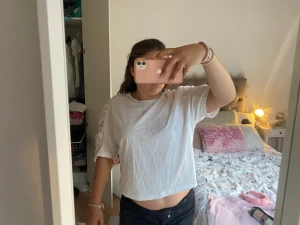 Såå fin zara tröja - Jättefin tröja från Zara!! Köparen står för frakten❤️